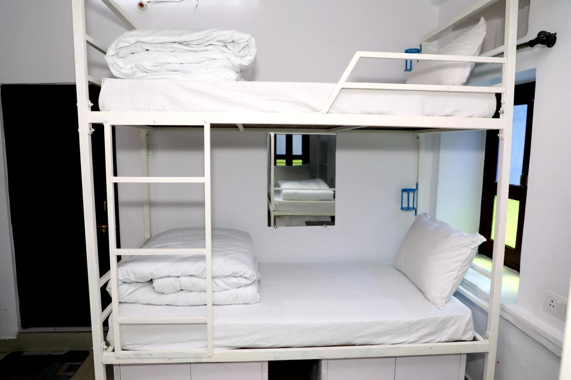 The Mama Hotel - Rooms And Dormitory Udaipur Bagian luar foto